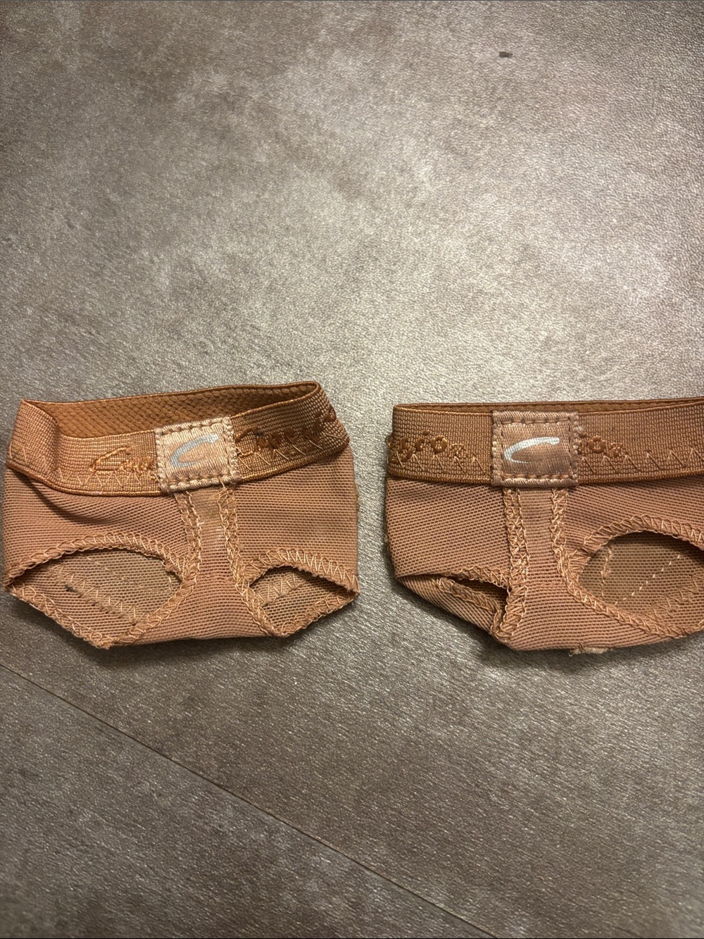 Capezio FootUndeez Dance Paws